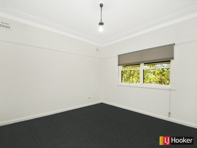 12 Marks Avenue, Seven Hills NSW 2147