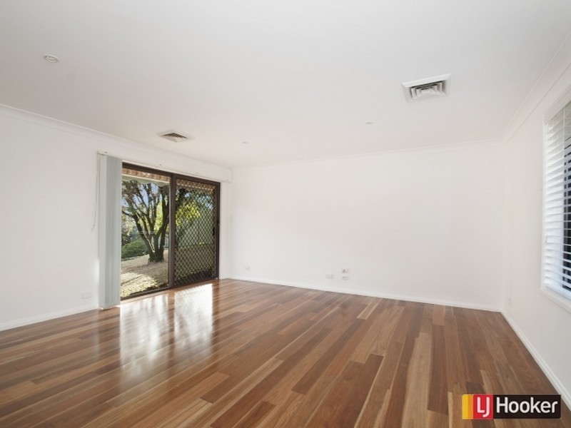 1 Chainmail Crescent, Castle Hill NSW 2154