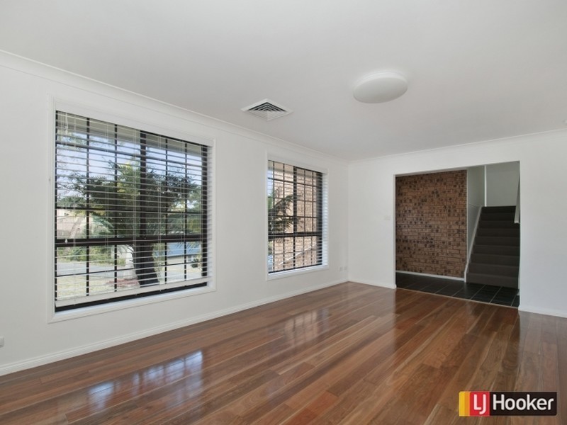 1 Chainmail Crescent, Castle Hill NSW 2154