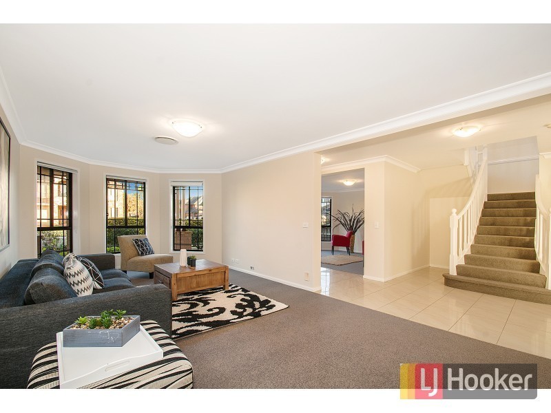 7 Eric Cooper Drive, Castle Hill NSW 2154