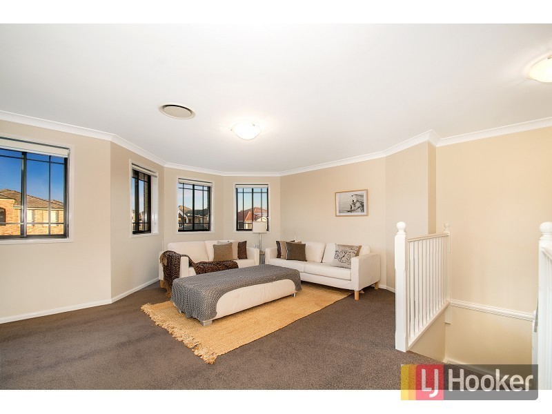 7 Eric Cooper Drive, Castle Hill NSW 2154