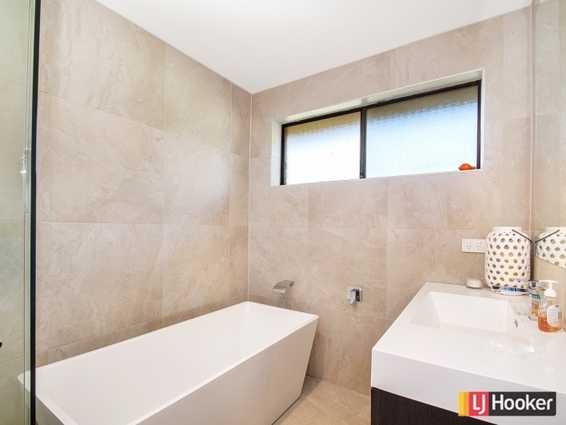 71 Ulundri Drive, Castle Hill NSW 2154