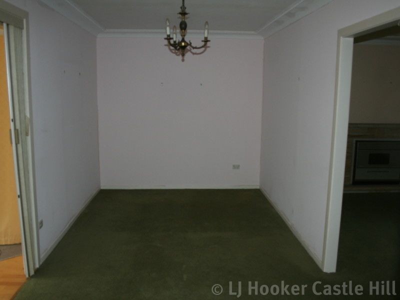 3 Greenvale Pl, Castle Hill NSW 2154