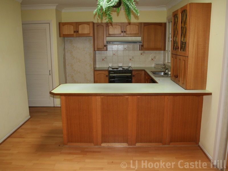 3 Greenvale Pl, Castle Hill NSW 2154