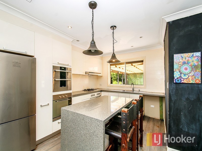 10 Stirling Avenue, North Rocks NSW 2151