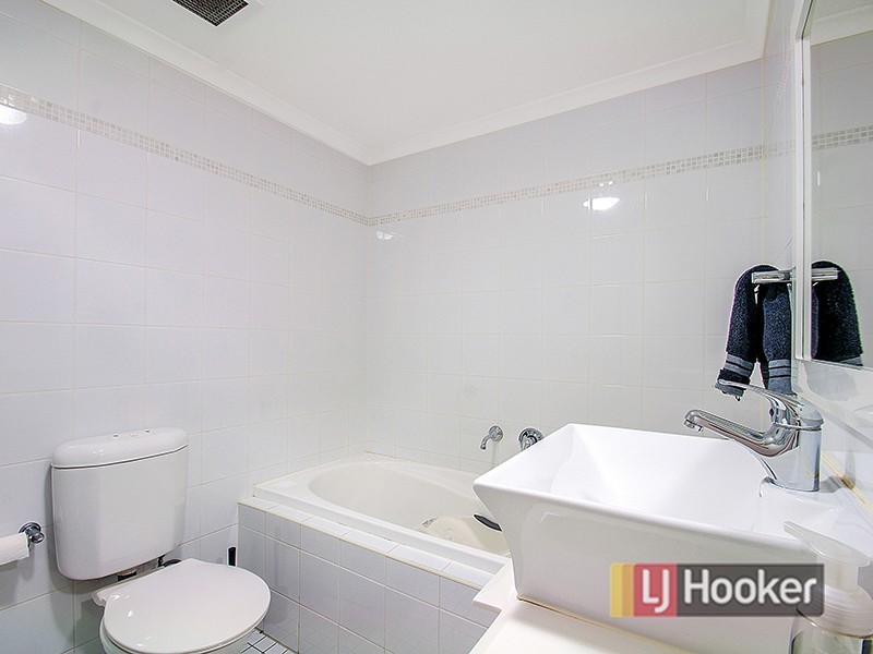 Unit 16/7-15 Purser Avenue, Castle Hill NSW 2154