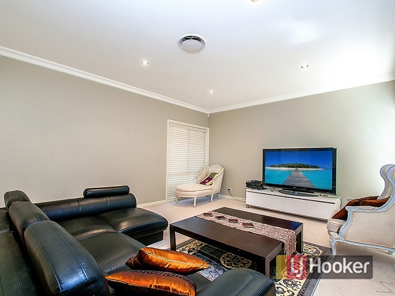 128 Gooraway Drive, Castle Hill NSW 2154