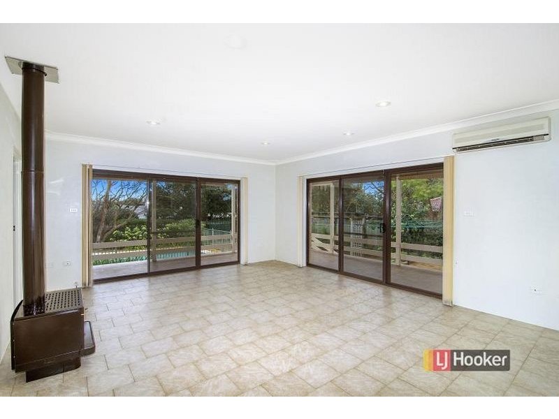 9 Hughes Avenue, Castle Hill NSW 2154