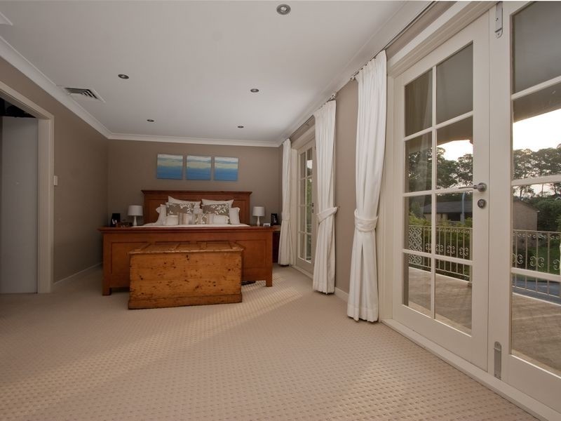 10 White Cedar Drive, Castle Hill NSW 2154