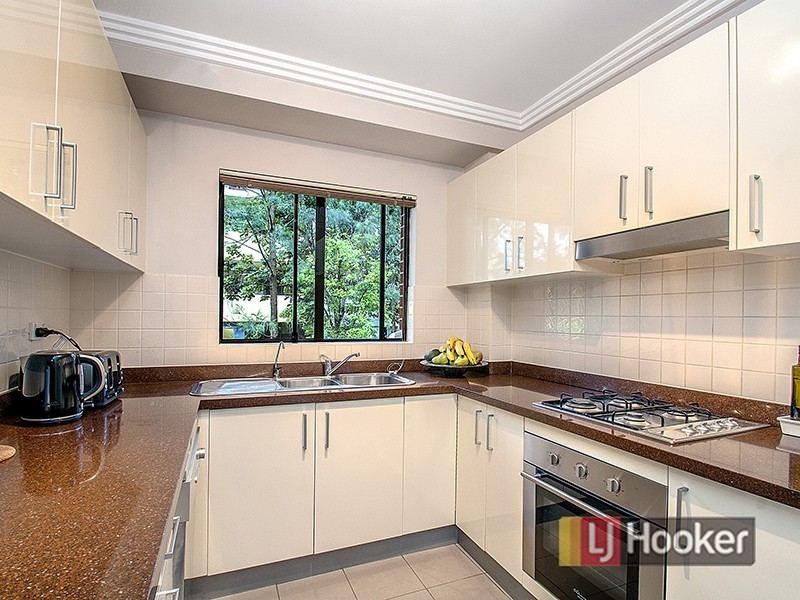 16/7-15 Purser Avenue, Castle Hill NSW 2154