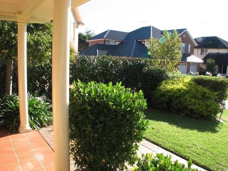 15 Wildflower Pl, Kellyville NSW 2155