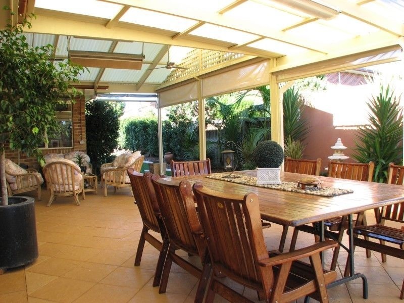 15 Wildflower Pl, Kellyville NSW 2155