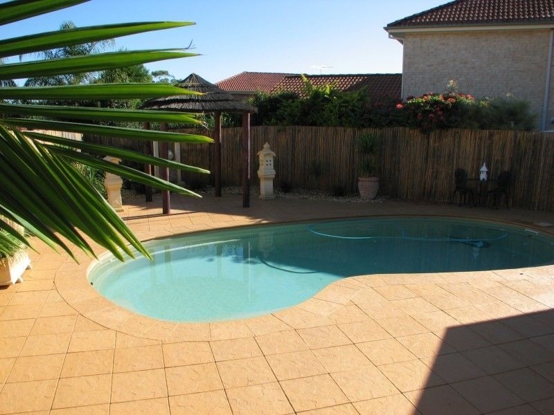 15 Wildflower Pl, Kellyville NSW 2155