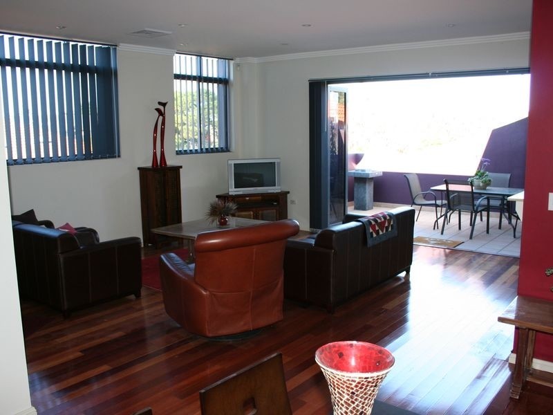 15/44-46 Cecil Avenue, Castle Hill NSW 2154