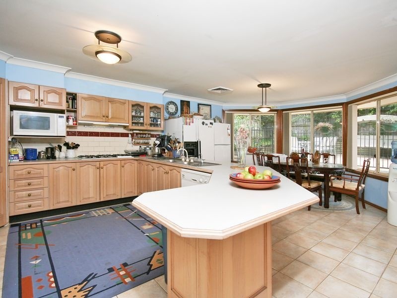 66 Yaringa Rd, Castle Hill NSW 2154