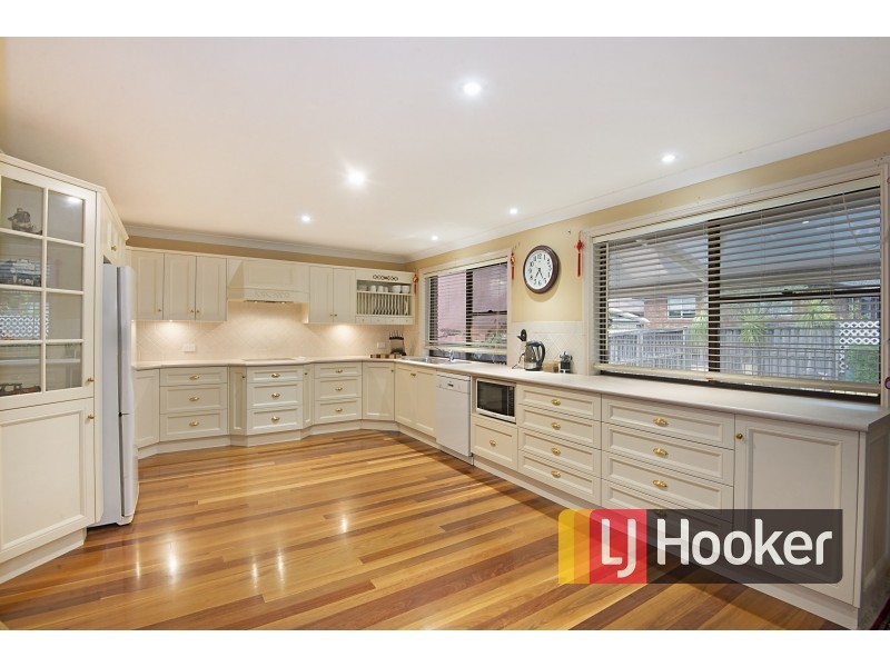 27 Arlington Avenue, Castle Hill NSW 2154