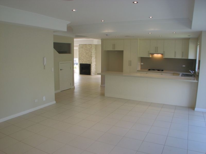 11/3 Banks Rd, Castle Hill NSW 2154