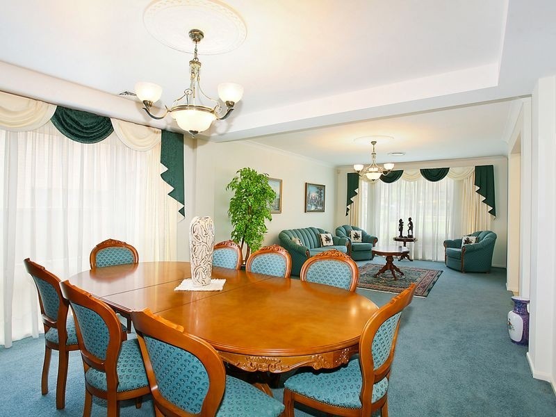 54 James Mileham Dr, Kellyville NSW 2155