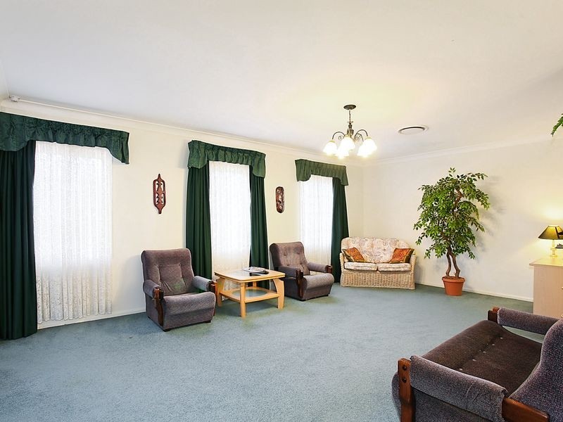 54 James Mileham Dr, Kellyville NSW 2155