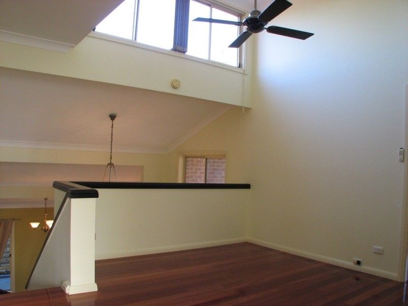 11 Jarrah Pl, Castle Hill NSW 2154