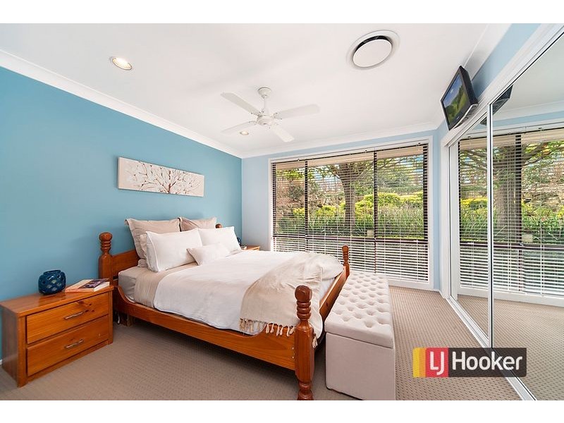 25 Candlebush Crescent, Castle Hill NSW 2154