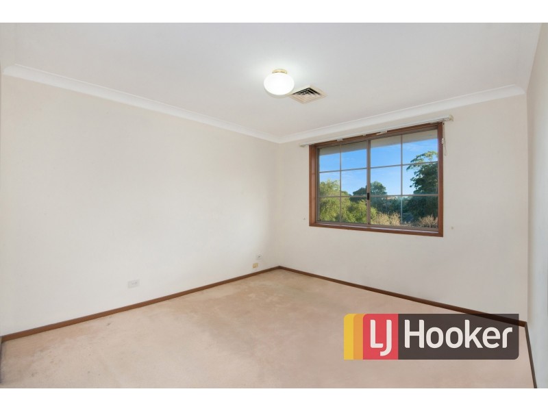 1 Yoorana Pl, Castle Hill NSW 2154