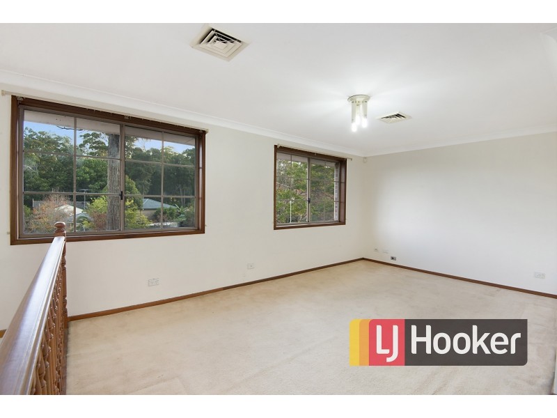 1 Yoorana Pl, Castle Hill NSW 2154