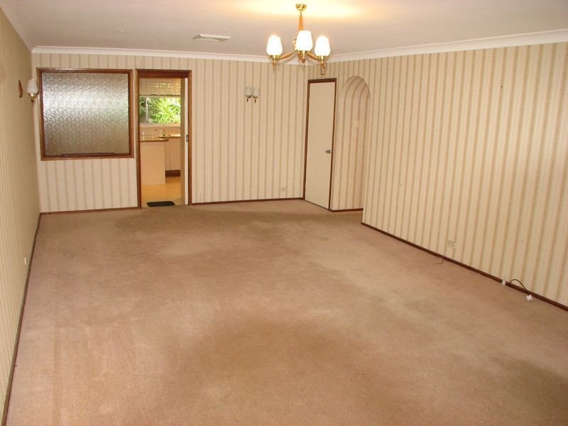 14 Gordon Ave, Castle Hill NSW 2154