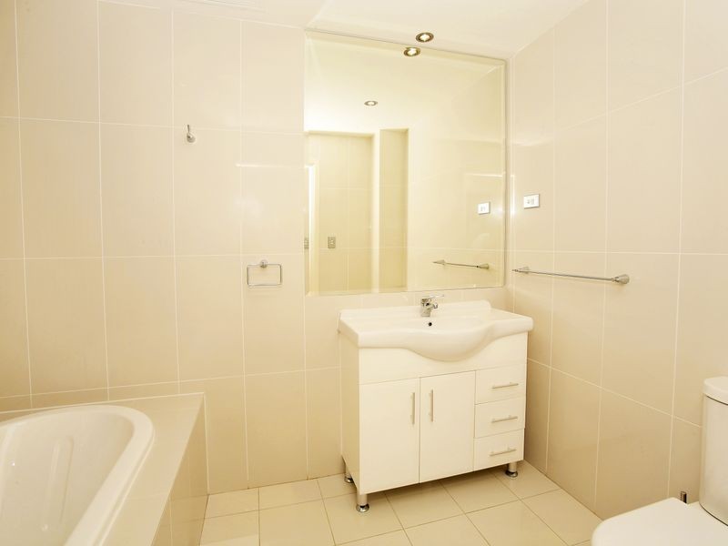 21/2-4 Purser Avenue, Castle Hill NSW 2154