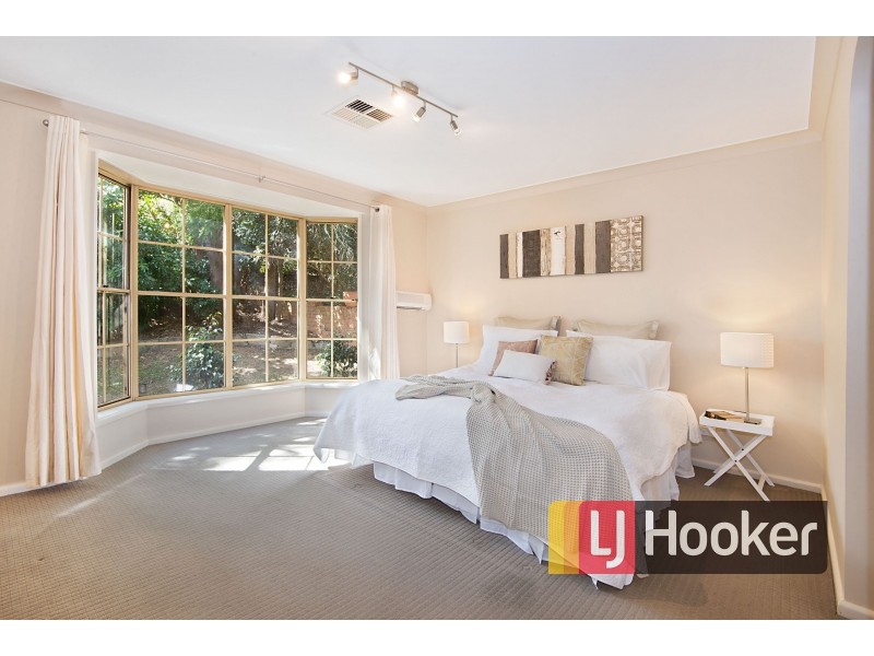 10 Henley Close, Castle Hill NSW 2154