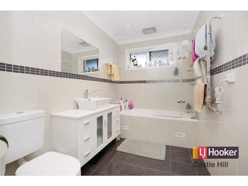 24 Rondelay Drive, Castle Hill NSW 2154