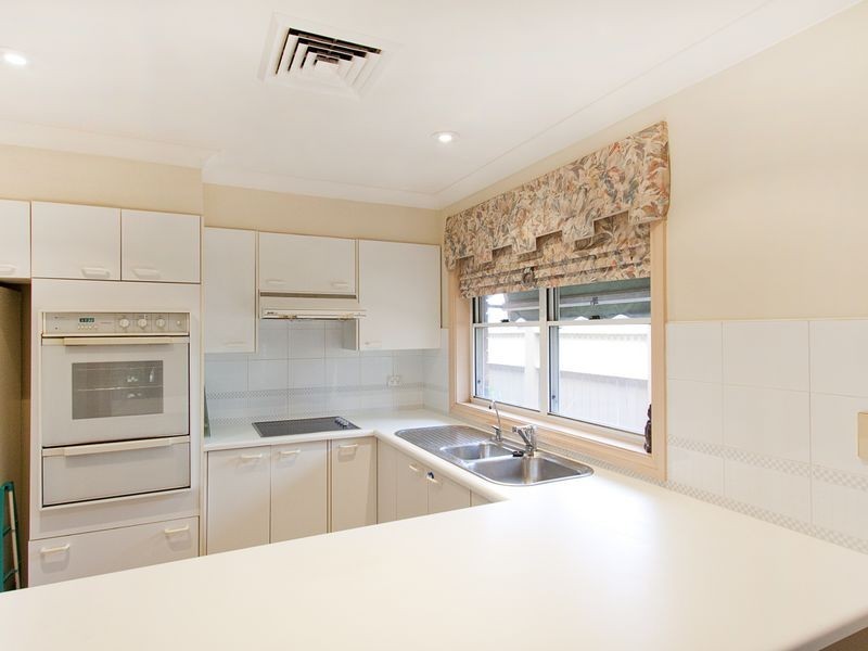 1/28 Garthowen Cr, Castle Hill NSW 2154