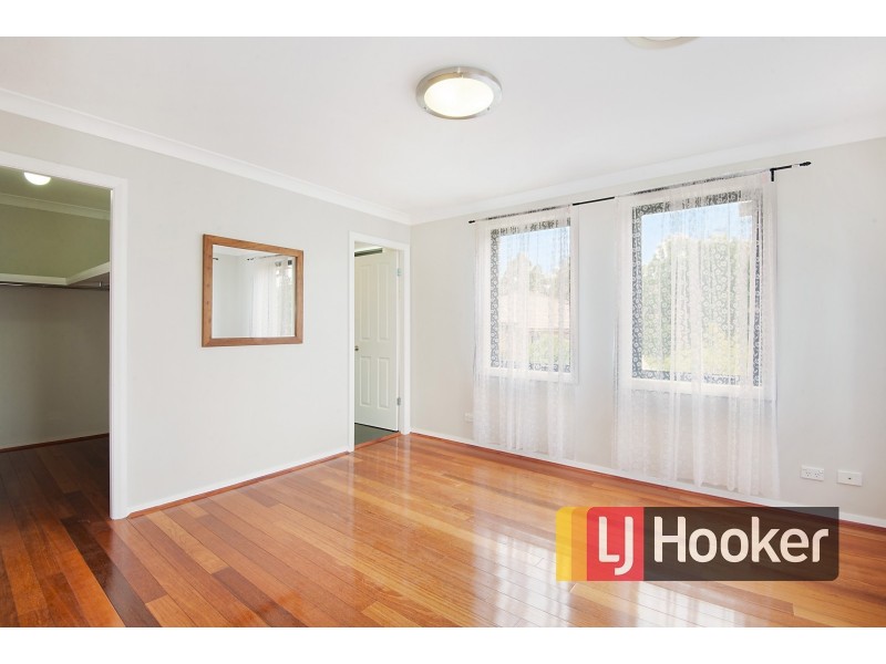 1 Compass Ave, Beaumont Hills NSW 2155