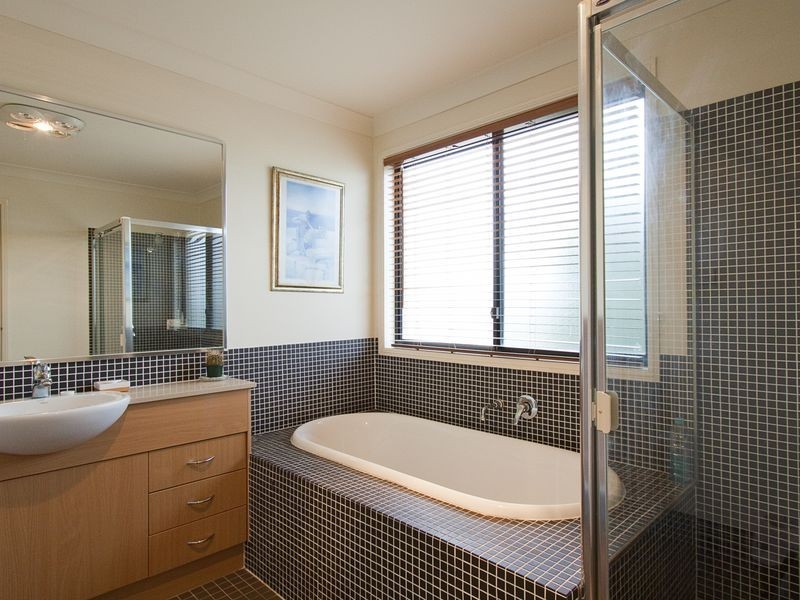 2 Brookfield Way, Castle Hill NSW 2154