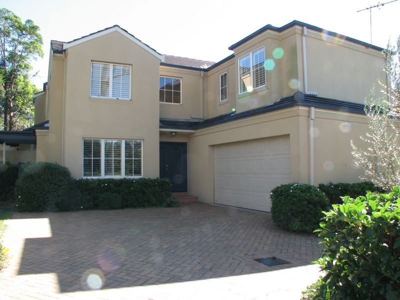 2A Stewart Drive, Castle Hill NSW 2154