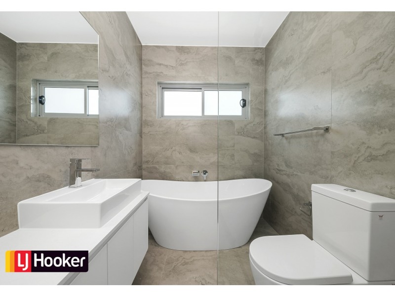 25 Murrills Crescent, Baulkham Hills NSW 2153