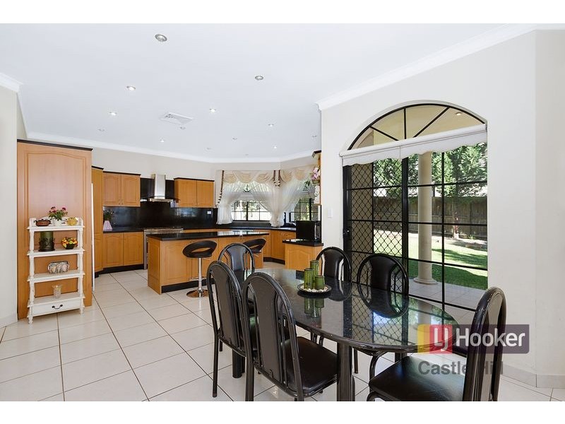 6 Drummond Rd, Beaumont Hills NSW 2155