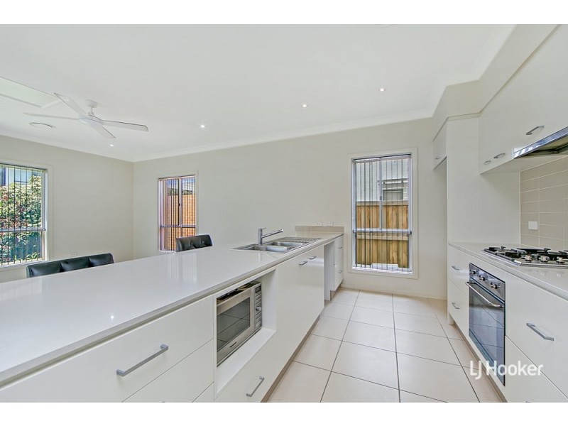 14 Bellinger St, The Ponds NSW 2769