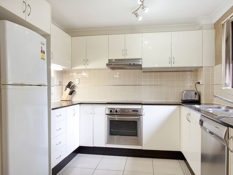 10/ 52-54 Kerrs Rd, Castle Hill NSW 2154