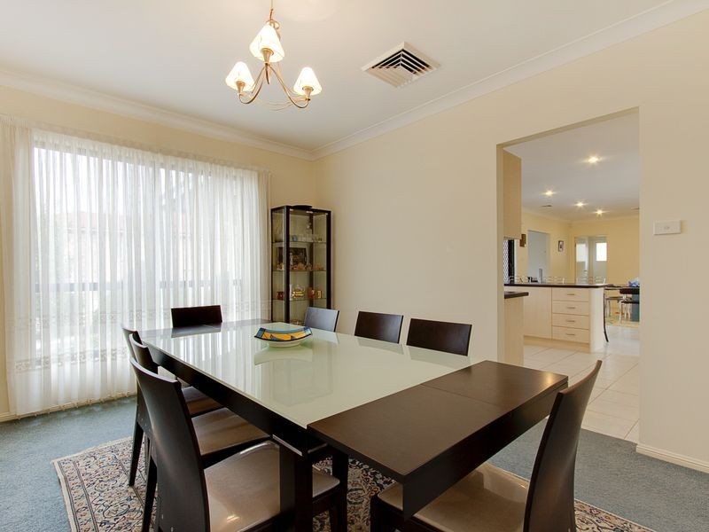 15 Giovanna Court, Castle Hill NSW 2154