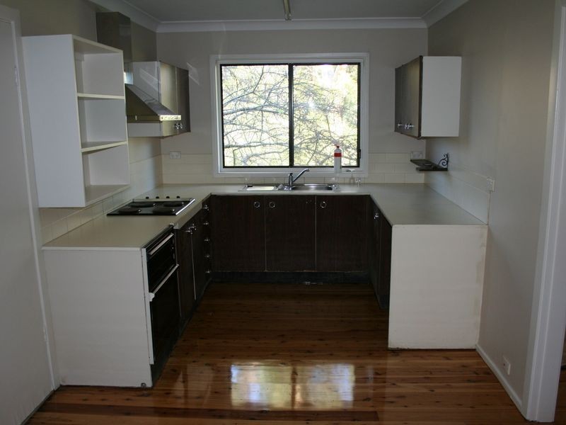 13 Binalong Rd, Kenthurst NSW 2156