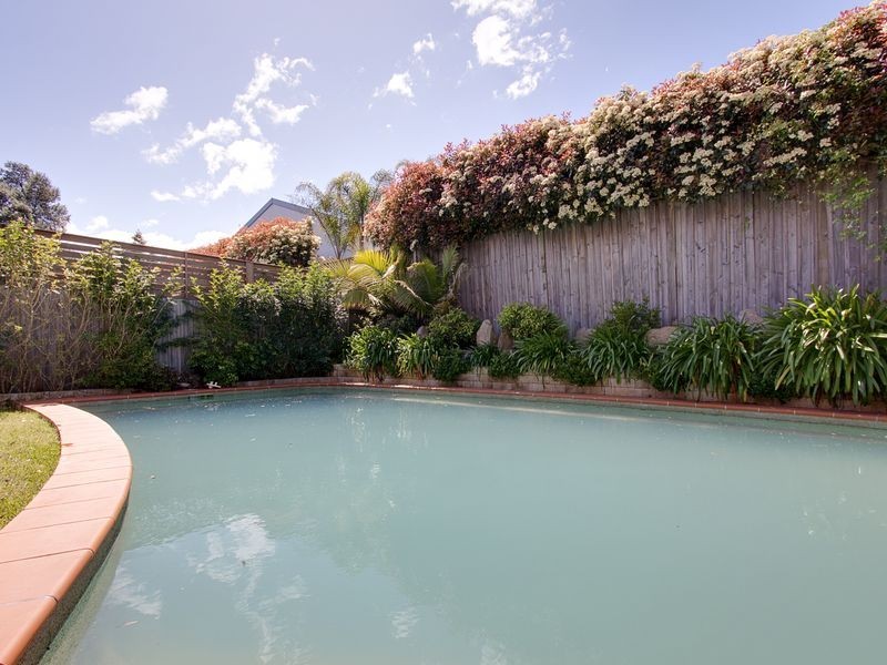 26 Grange Rd, Glenhaven NSW 2156