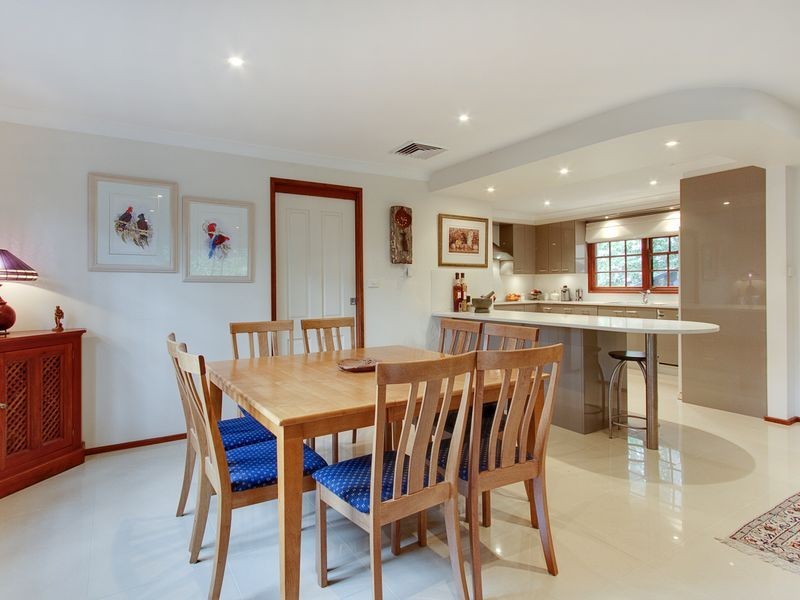 44 Woodhill St, Castle Hill NSW 2154