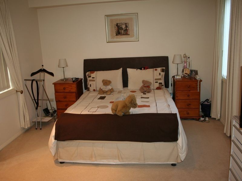 27 Rosemary Pl, Cherrybrook NSW 2126