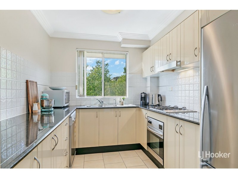 11/2-2A Conie Avenue, Baulkham Hills NSW 2153