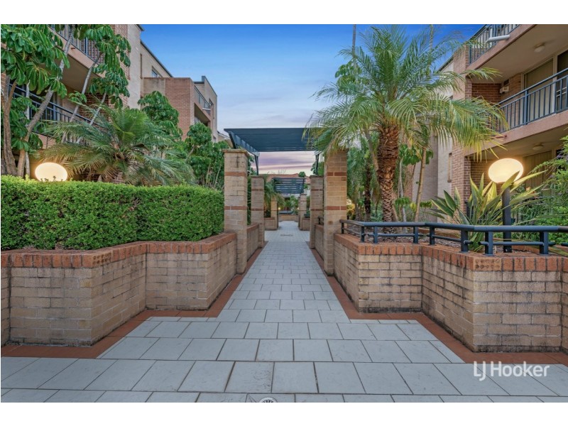 11/2-2A Conie Avenue, Baulkham Hills NSW 2153