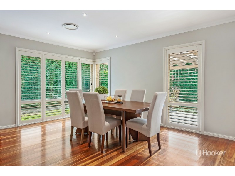 4 Valenti Crescent, Kellyville NSW 2155