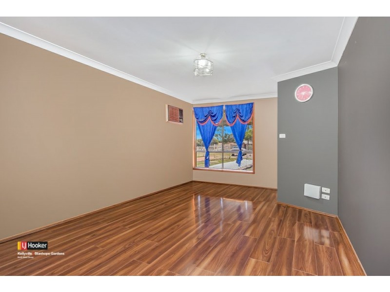 14 Garbett Place, Doonside NSW 2767
