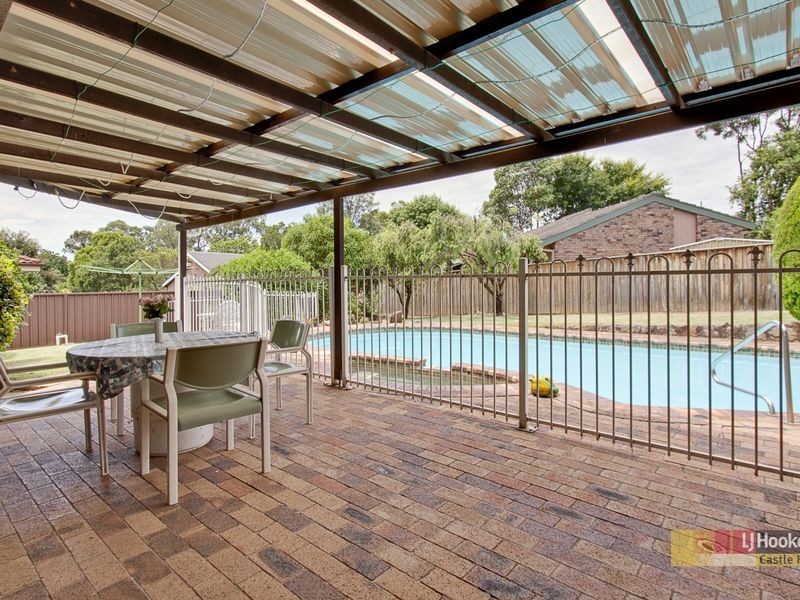 22 Lisa Cr, Castle Hill NSW 2154