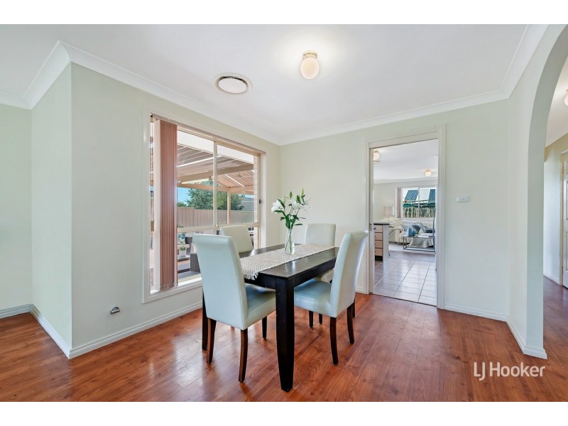 3 Latan Way, Stanhope Gardens NSW 2768